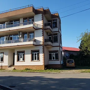 https://lukas-sweet-home.batumihotels.net